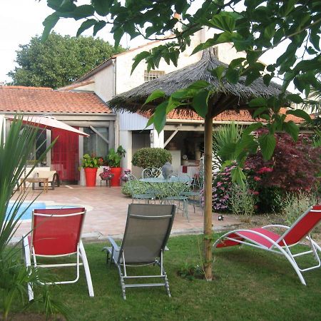 La Roseraie Trizay Exterior foto